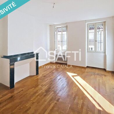 Maison 9 pièces 225 m²