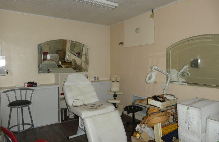 LOCAL COMMERCIAL — photo 5