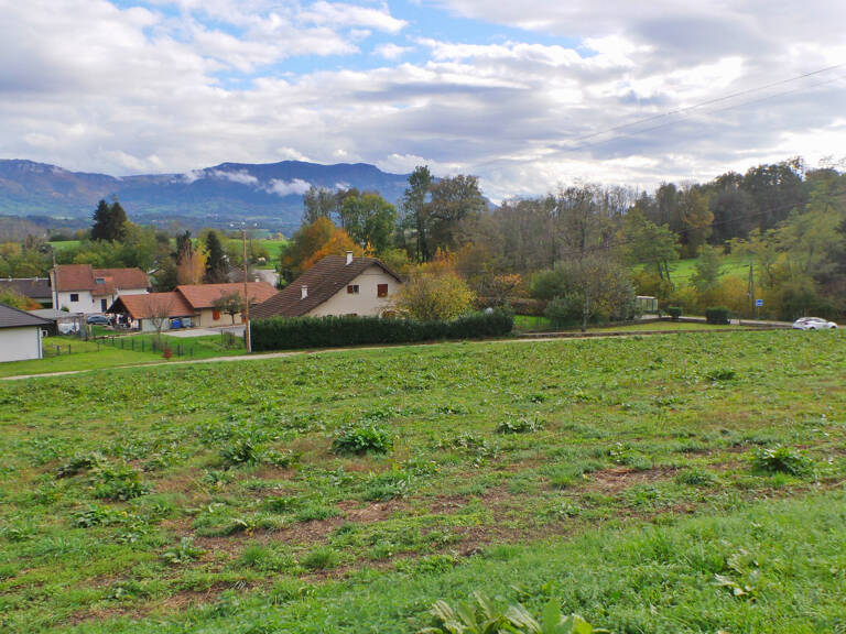 Maison neuve de 108 m² jumelée par le garage sur les premières hauteurs d'Entrelacs — photo 1