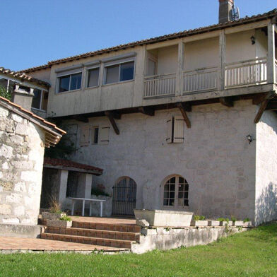 Maison 18 pièces 622960 €