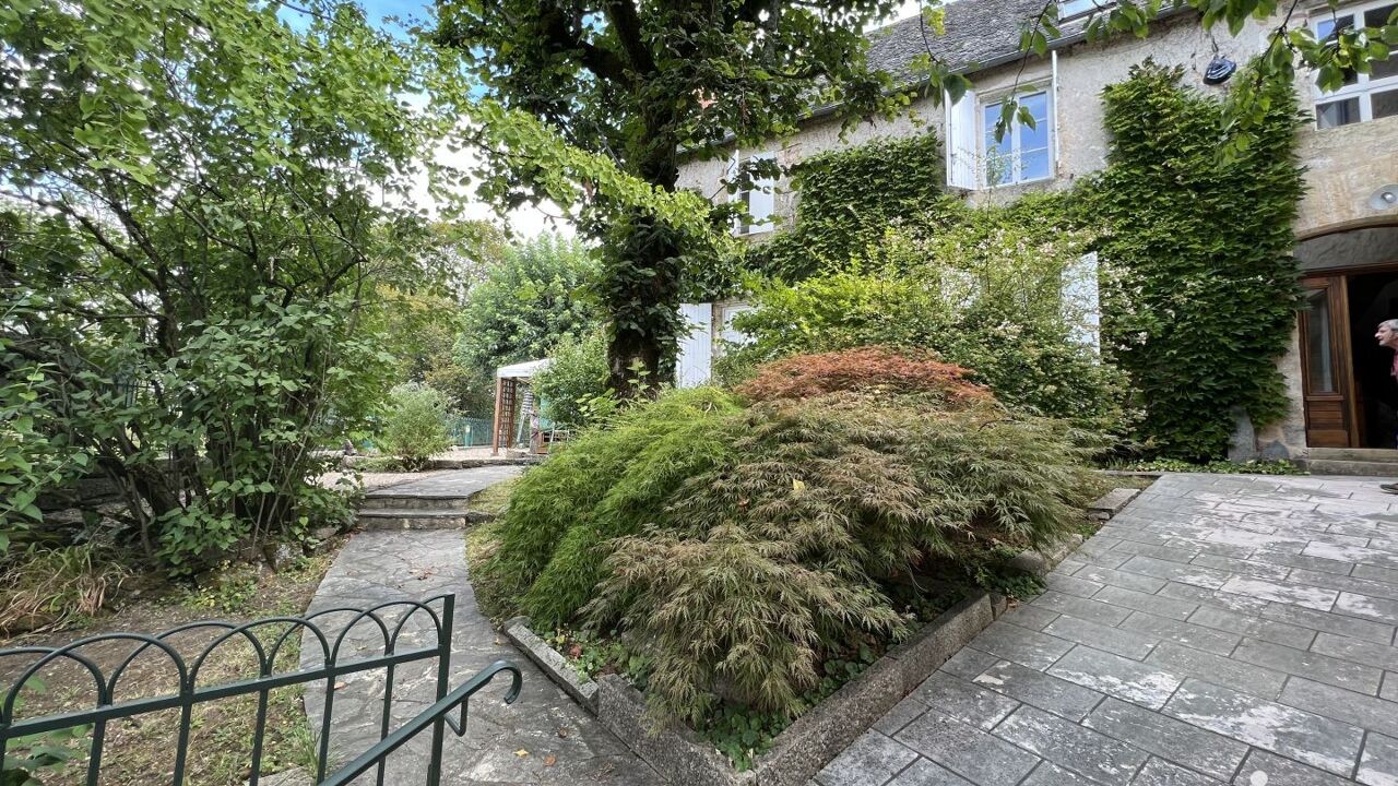 maison 20 pièces 475 m2 à vendre à Ayen (19310)