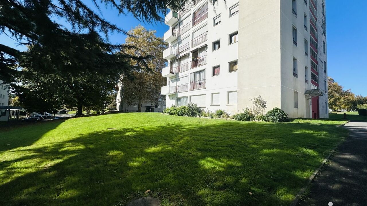 appartement 3 pièces 57 m2 à vendre à Mourenx (64150)