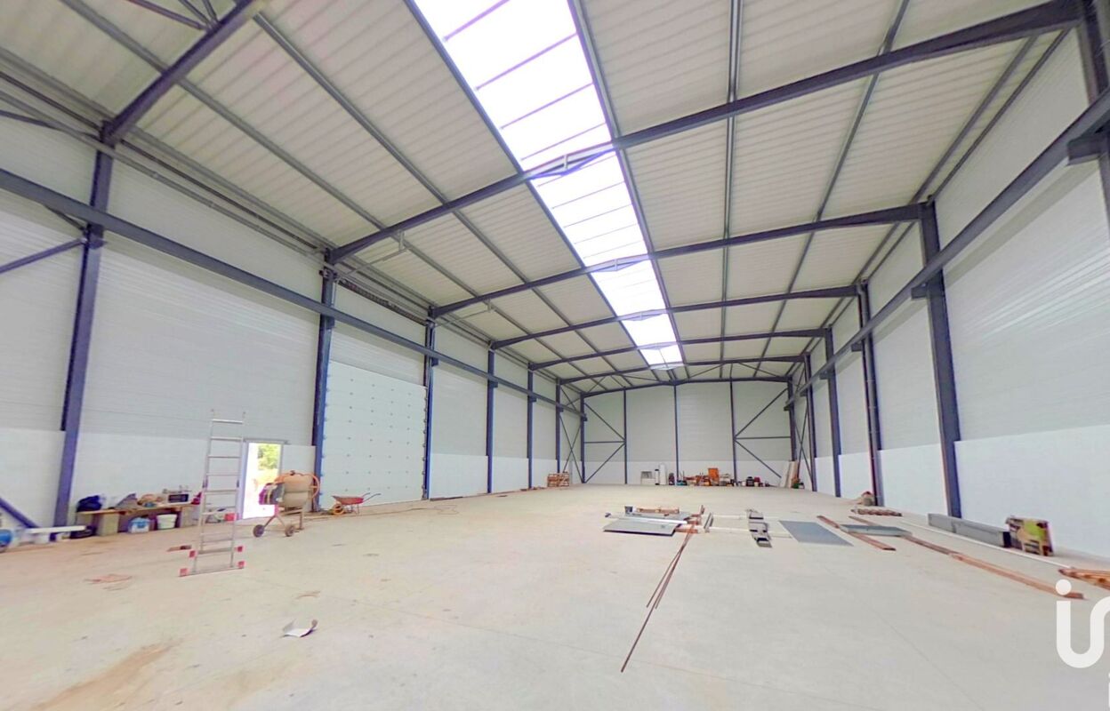 commerce  pièces 940 m2 à vendre à Melun (77000)