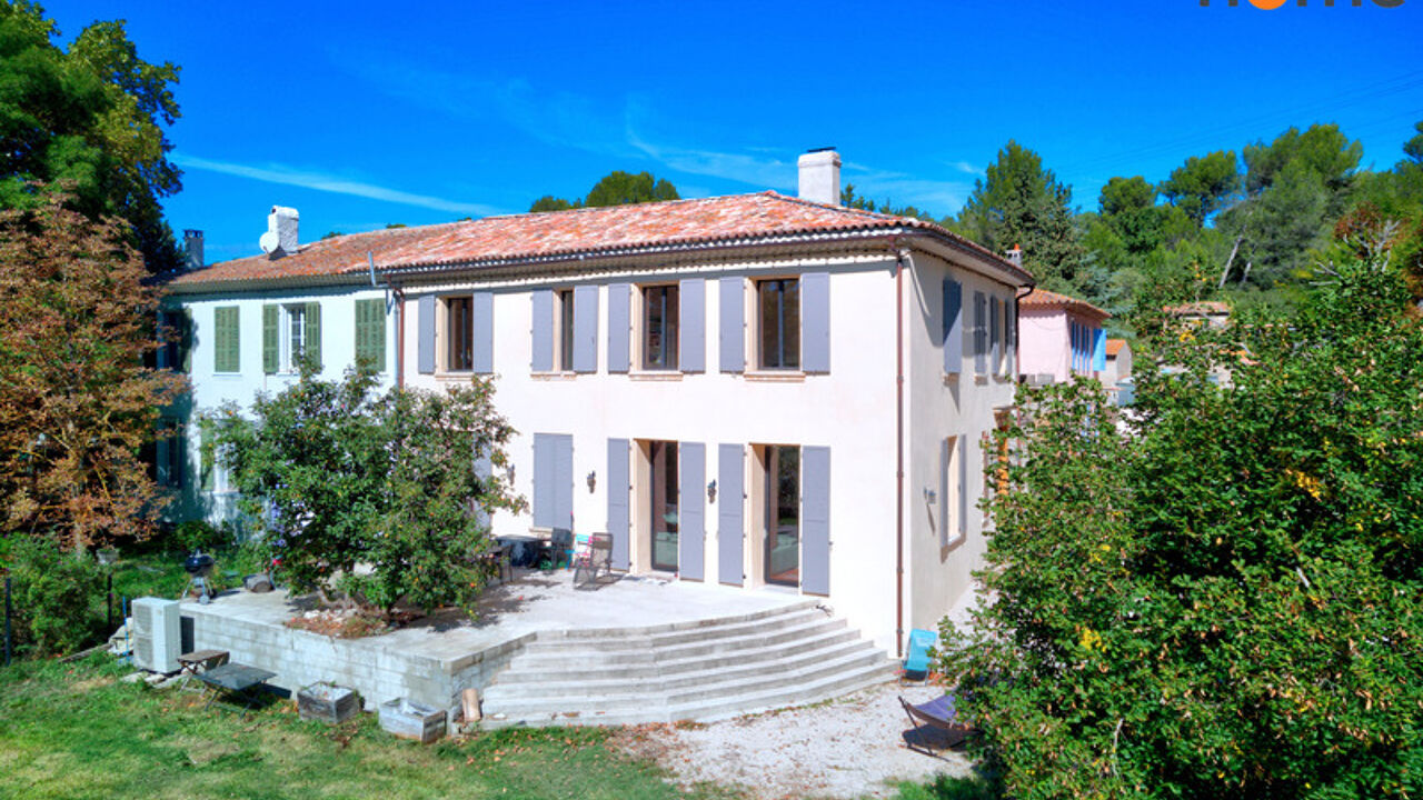 maison 11 pièces 255 m2 à vendre à Aix-en-Provence (13090)