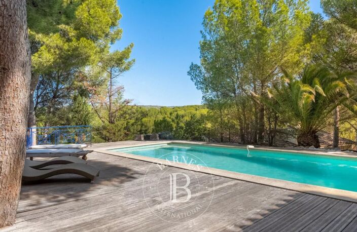 VENTE - CARRY LE ROUET - VILLA 198M² - VUE MER — photo 5
