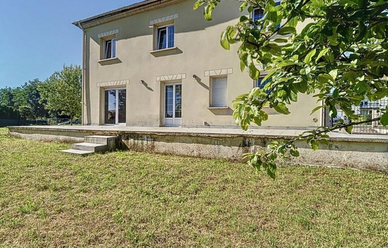 maison 7 pièces 190 m2 à vendre à Champigny (51370)