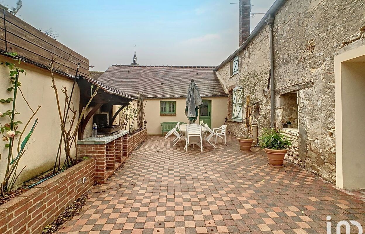 maison 6 pièces 194 m2 à vendre à Montigny-Lencoup (77520)