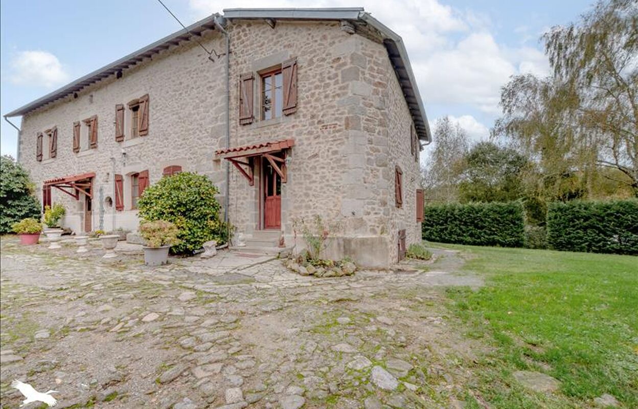 maison 8 pièces 268 m2 à vendre à Compreignac (87140)