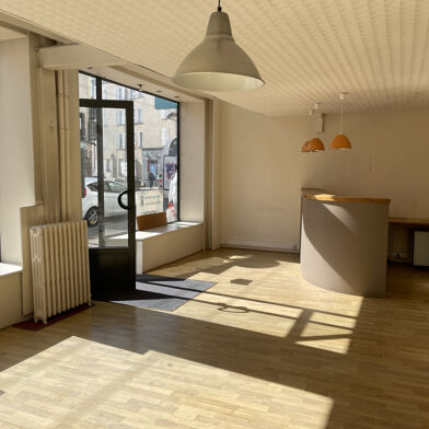 Commerce  165000 €