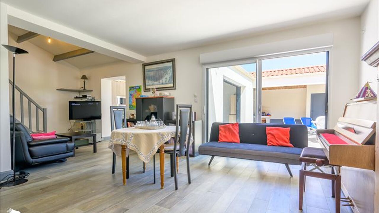 maison 4 pièces 148 m2 à vendre à La Rochelle (17000)
