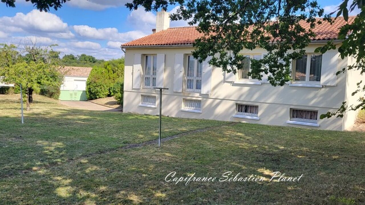 maison 5 pièces 104 m2 à vendre à Saintes (17100)