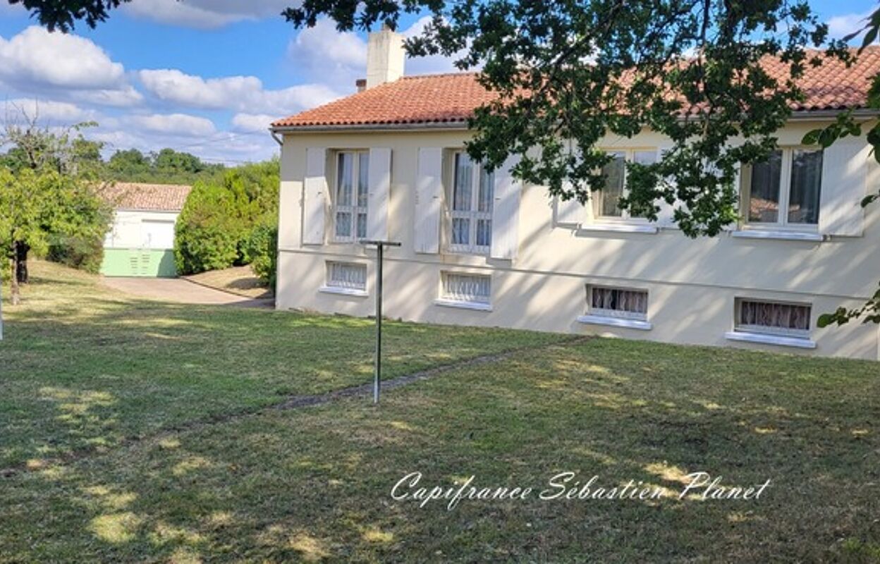 maison 5 pièces 104 m2 à vendre à Saintes (17100)