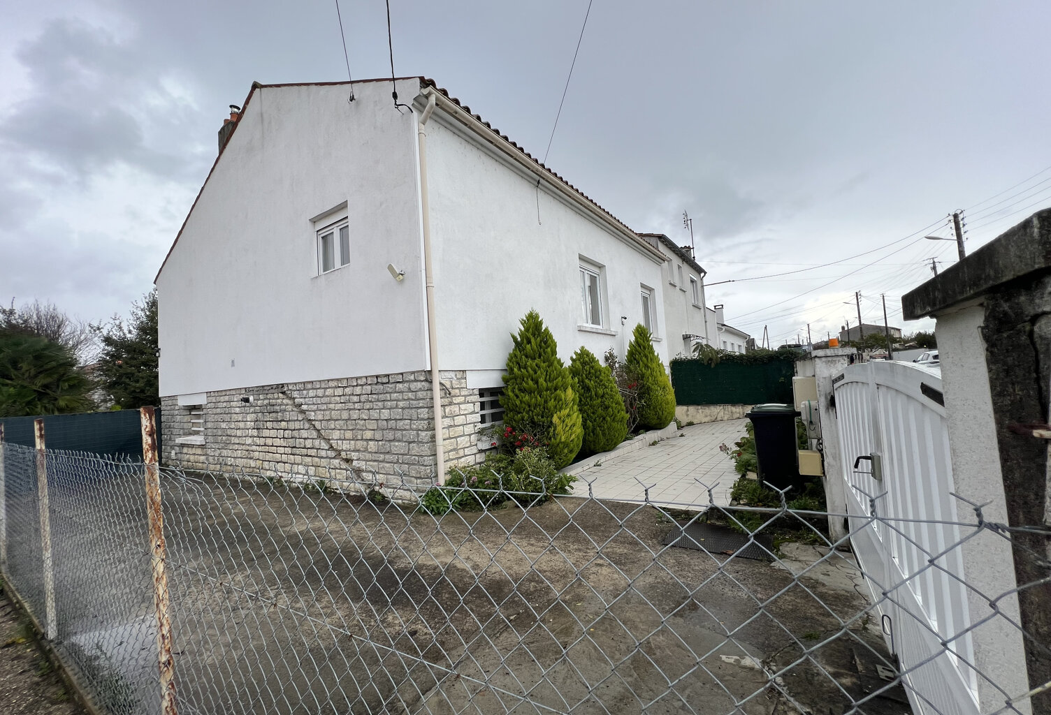 Maison avec studio indépendant — photo 1