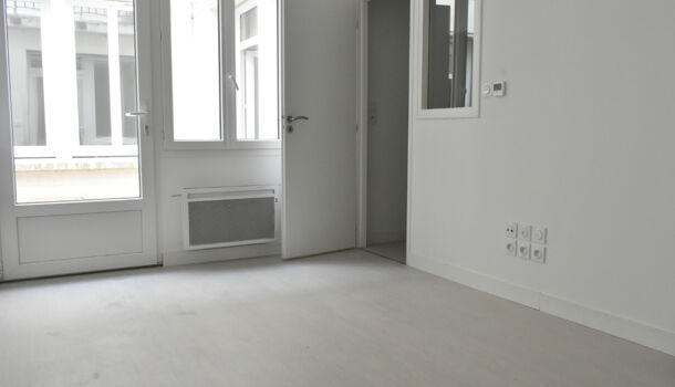 Appartement 1 pièces  à louer Rochefort 17300