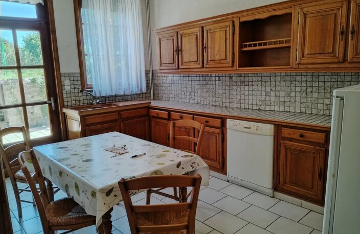 Maison familiale avec dépendances — photo 3