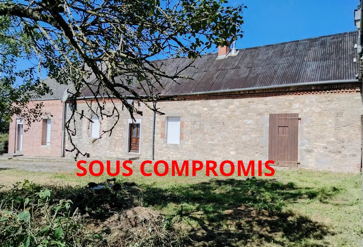 Longère avec granges à ETROEUNGT — photo 1