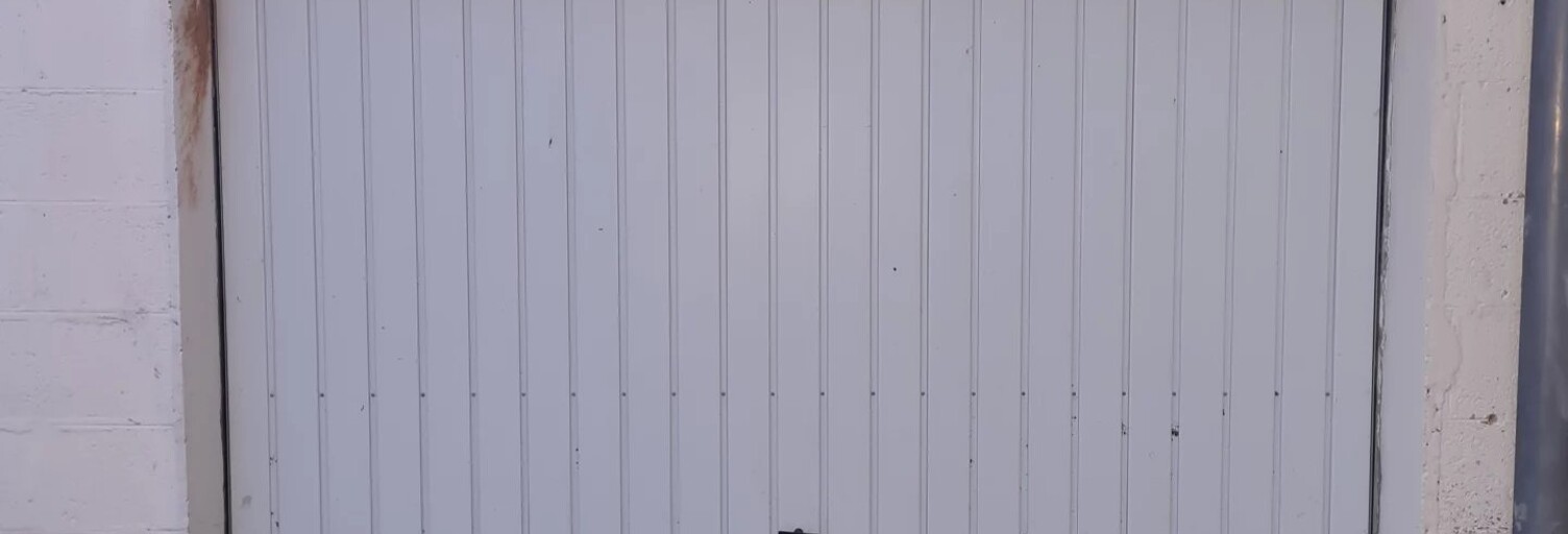 Garage   m² à louer à Fourmies (59610)