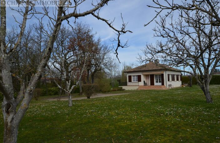 Attrayante maison sur sous-sol — photo 2