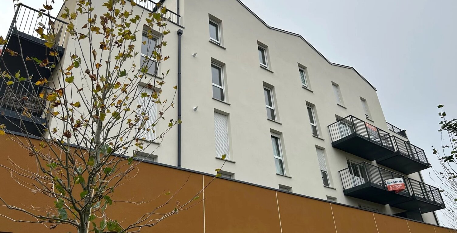A LOUER - Appartement Neuf 2 pièces CHARTRES avec balcon — photo 1