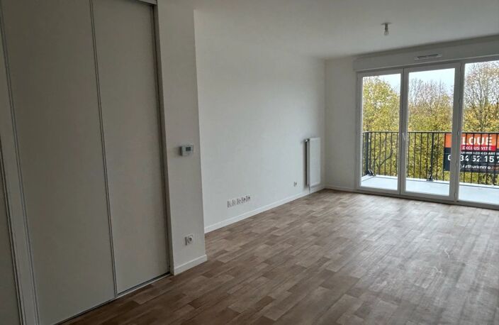 A LOUER - Appartement Neuf 2 pièces CHARTRES avec balcon — photo 2