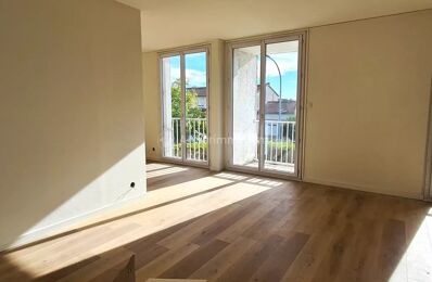 location appartement 700 € CC /mois à proximité de Lescure-d'Albigeois (81380)