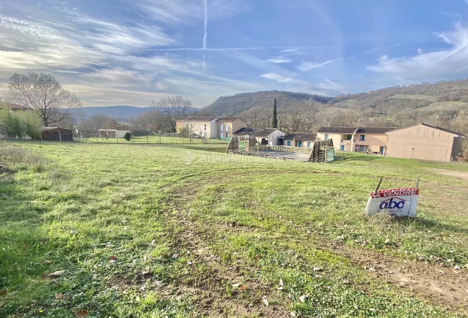 Terrain viabilisé à 5mn de Cordes-sur-Ciel — photo 1