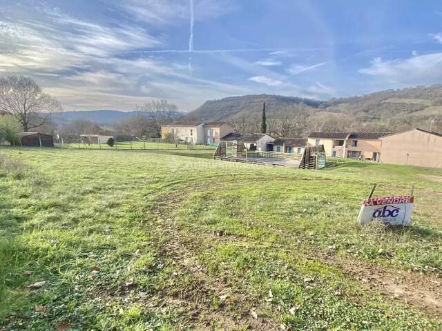 Terrain viabilisé à 5mn de Cordes-sur-Ciel — photo du bien