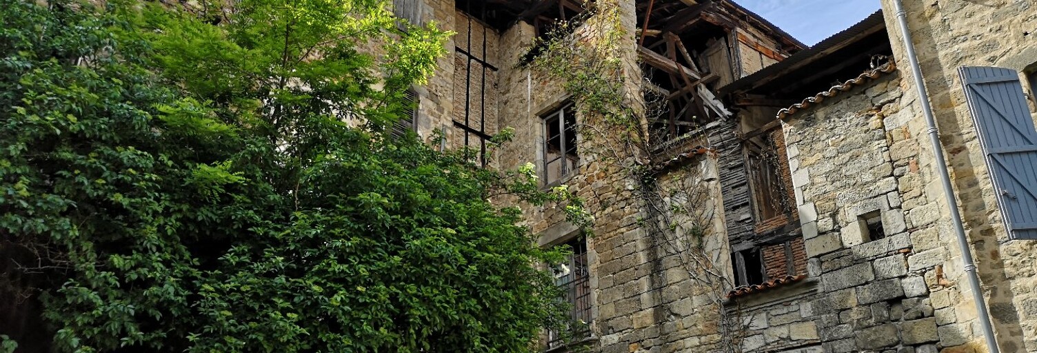 Immeuble  879 m² à vendre à Figeac (46100)