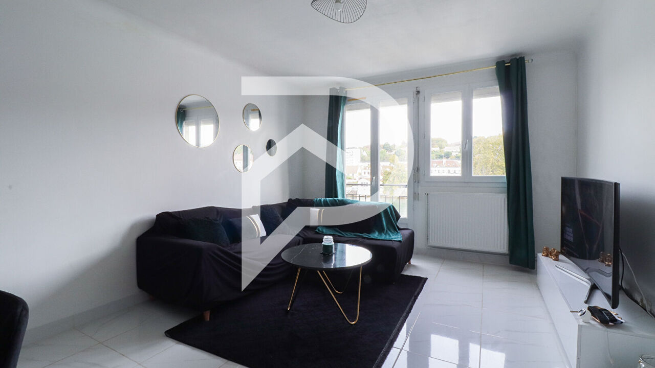 appartement 3 pièces 57 m2 à vendre à Corbeil-Essonnes (91100)