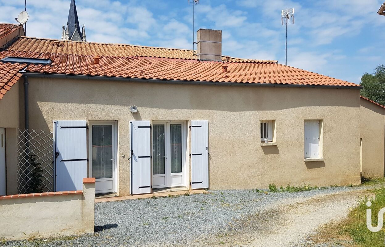 maison 3 pièces 65 m2 à vendre à Saint-Martin-des-Noyers (85140)