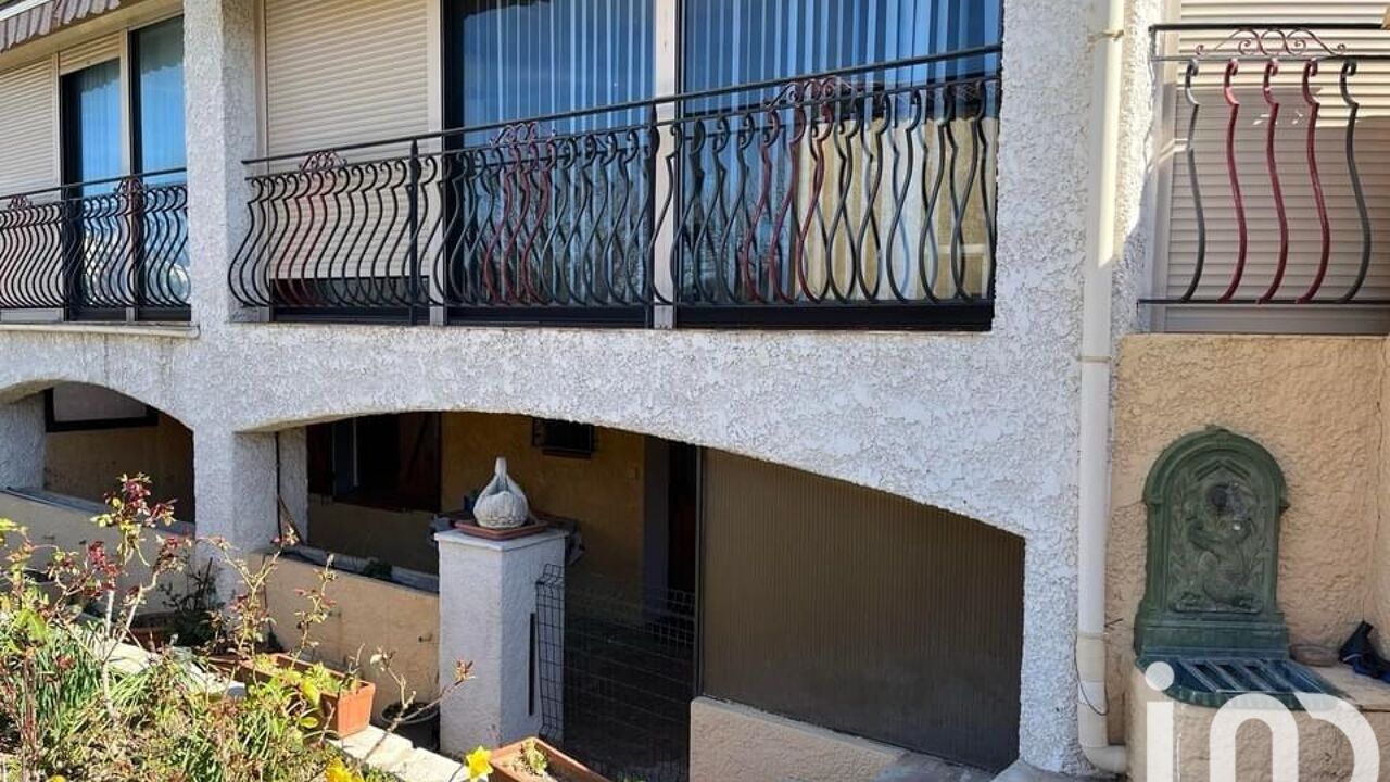 maison 8 pièces 244 m2 à vendre à Pierrefeu-du-Var (83390)