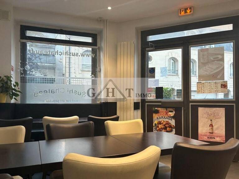 A VENDRE FOND DE COMMERCE VINCENNES 91M2 — photo 1