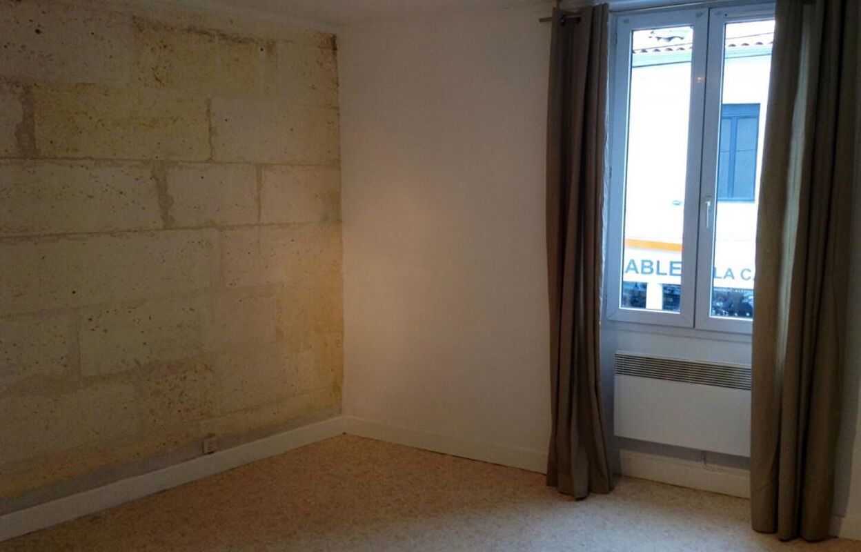 immeuble  pièces 99 m2 à vendre à Ruelle-sur-Touvre (16600)