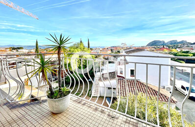location appartement 950 € CC /mois à proximité de Le Castellet (83330)