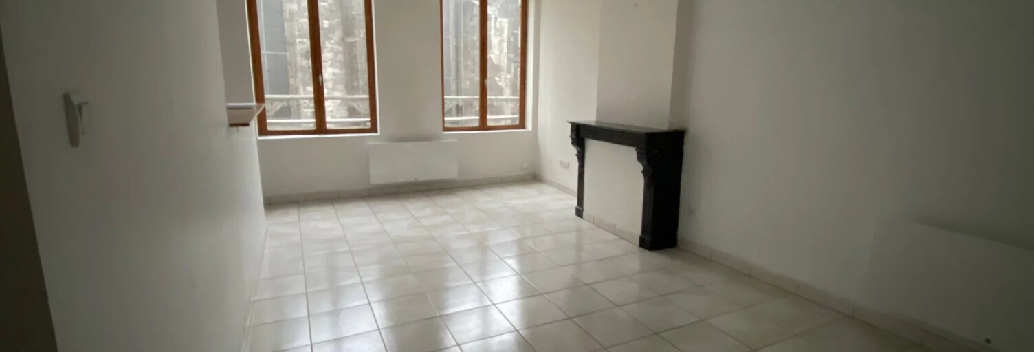 Appartement  55 m² à louer à Avesnes-sur-Helpe (59440)
