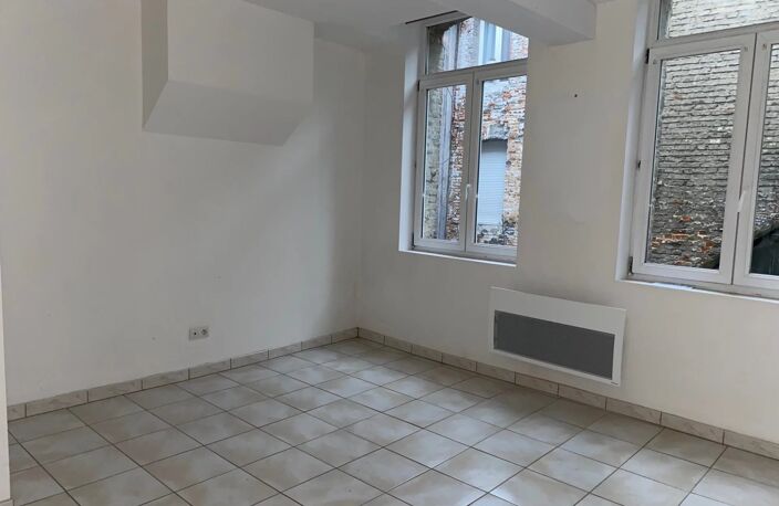 Location appartement  55 m² à Avesnes-sur-Helpe (59440) — photo 4