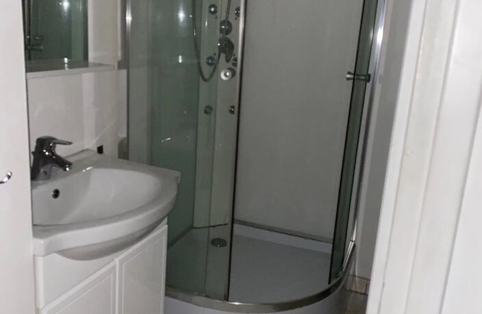 Location appartement  55 m² à Avesnes-sur-Helpe (59440) — photo 5