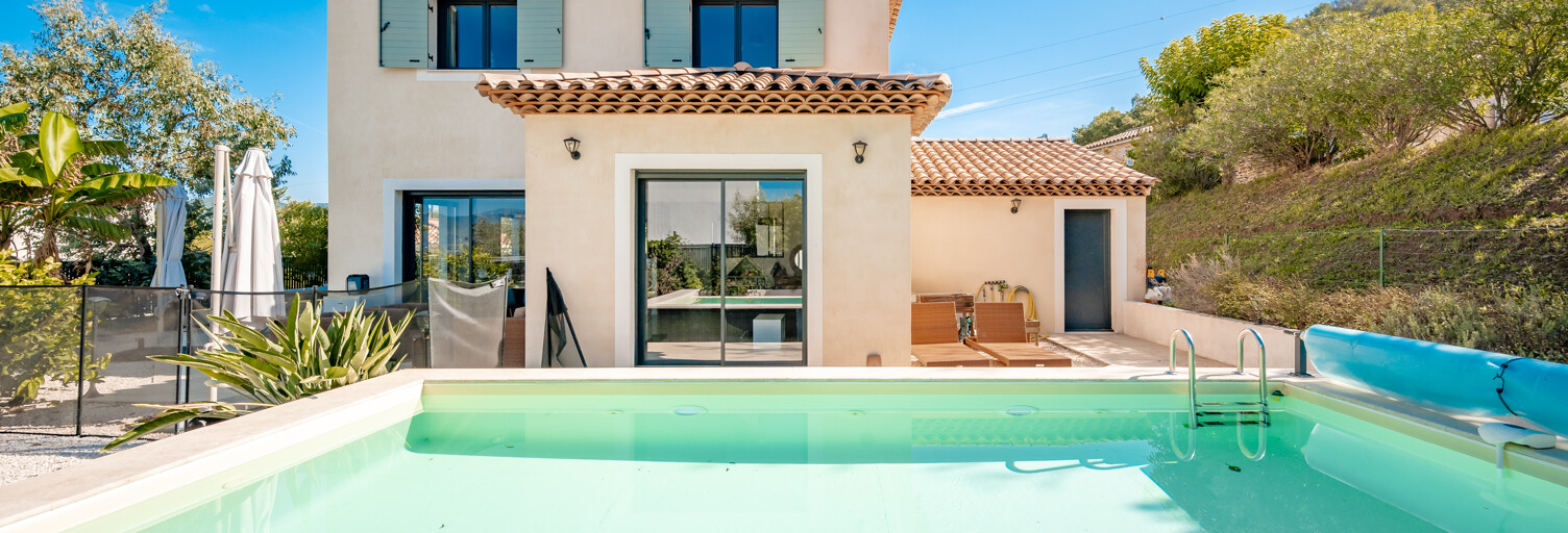 Maison 4 Pièces 109 m² à vendre à Pierrefeu-du-Var (83390)