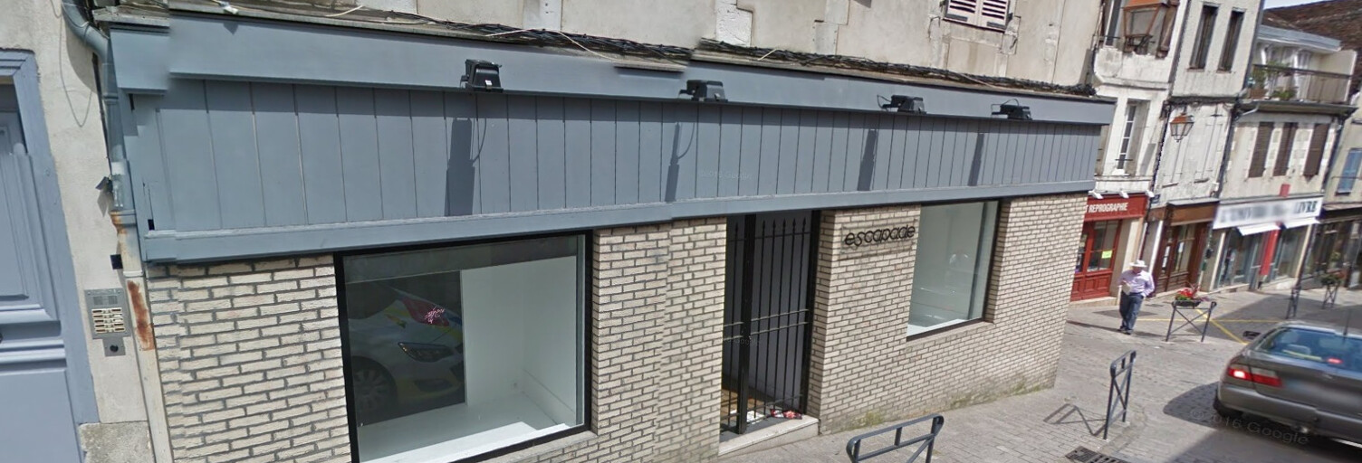 Commerce  225 m² à vendre à Auxerre (89000)