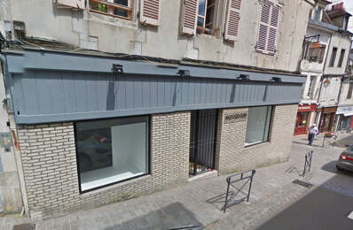 AUXERRE 11-13 RUE JOUBERT - UN LOT DE 2 LOCAUX COMMERCIAUX - UN DE  153M² ET UN DE 72M² - — photo du bien