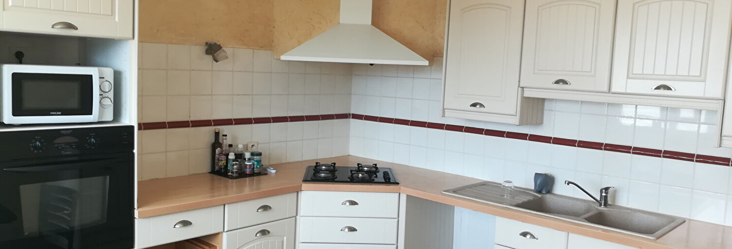 Appartement 5 Pièces 202 m² à vendre à Saint-Denis-de-l'Hôtel (45550)