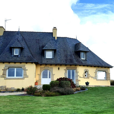 Maison 7 pièces 360720 €