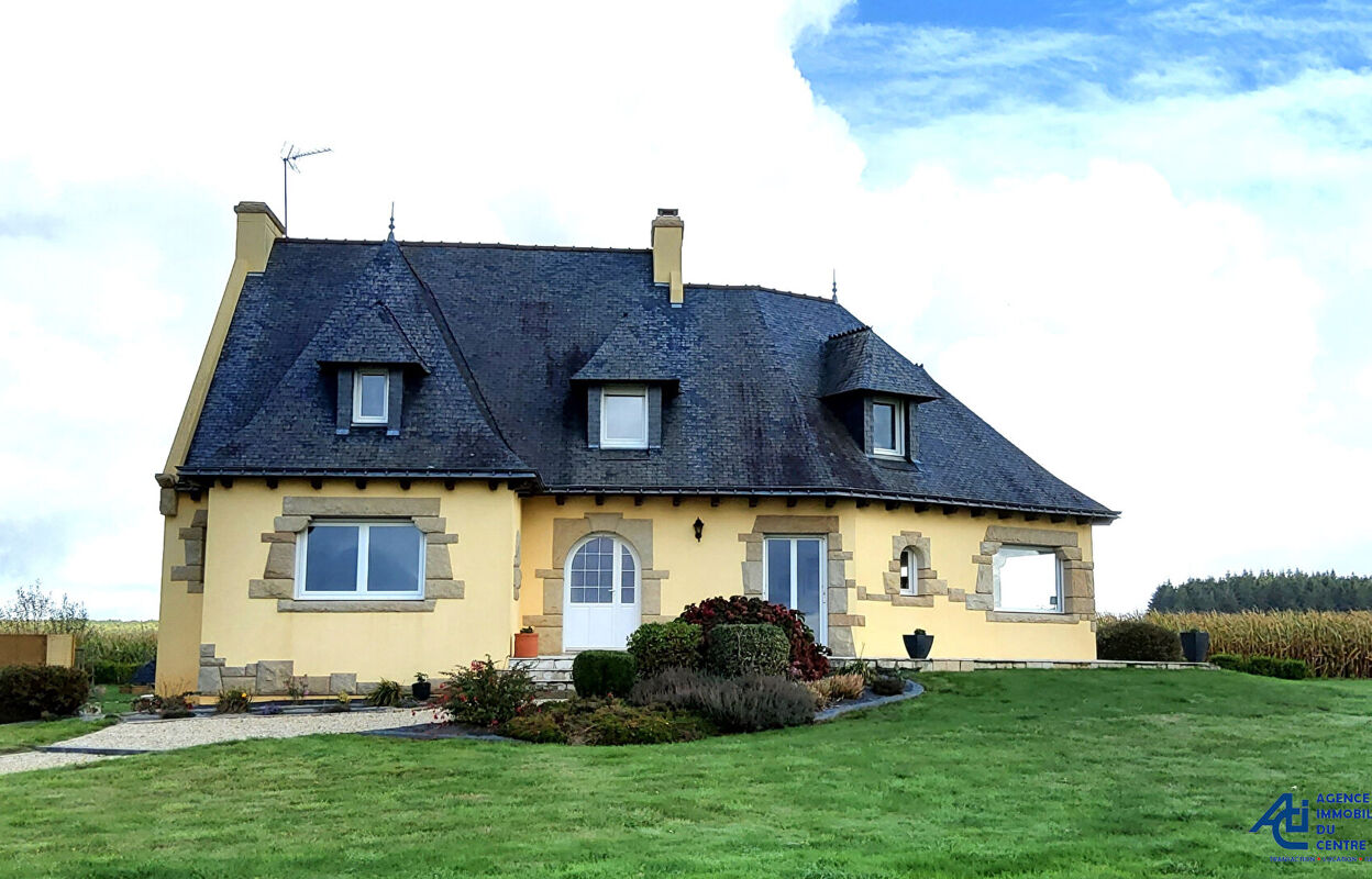 maison 7 pièces 178 m2 à vendre à Noyal-Pontivy (56920)