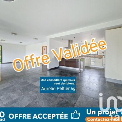 Maison 7 pièces 180 m²