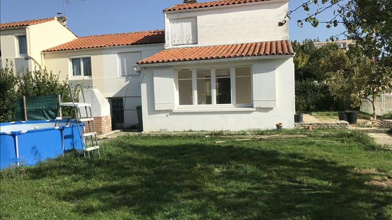 maison 6 pièces 103 m2 à vendre à Saint-Jean-d'Angély (17400)