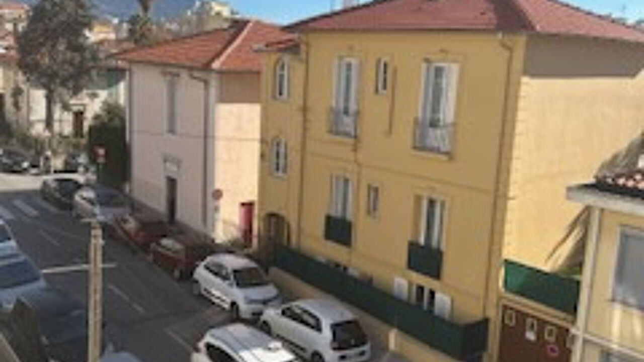 appartement 2 pièces 33 m2 à louer à Nice (06100)