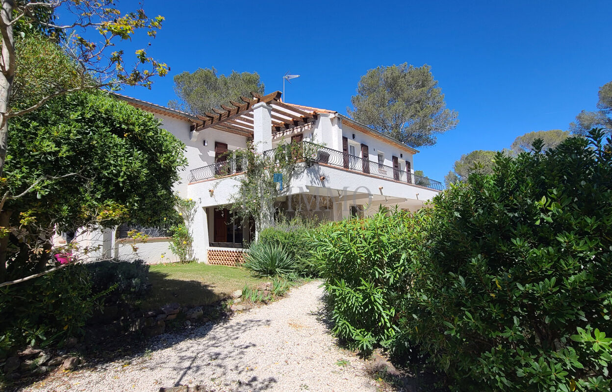 maison 6 pièces 135 m2 à vendre à Saint-Raphaël (83530)