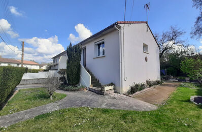 vente maison 130 000 € à proximité de Moncoutant-sur-Sèvre (79320)