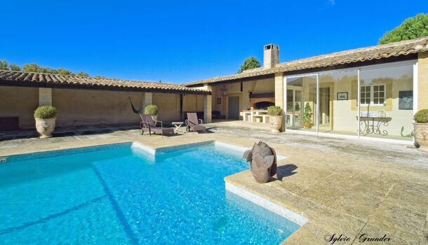 Propriété 17 pièces  à vendre Salon-de-Provence 13300