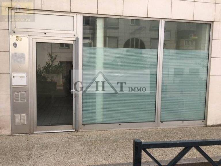 LOCAL/BUREAUX A VENDRE A SAINT MANDE 87M² — photo 1